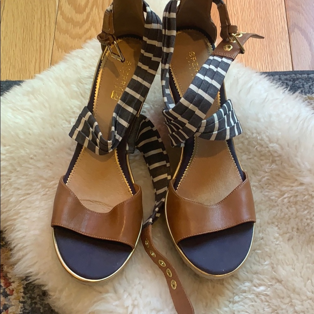 Sperry wedges